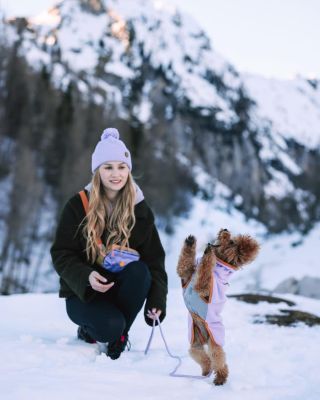 Fleecový svetr Alpha 360° Wooolly Wolf v odstínu levandule zahřeje i ty největší zmrzlíky a díky pružnému střihu perfektně...